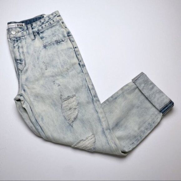 Lovers + Friends Distressed Boyfriend Fit Jeans - Picture 2 of 11